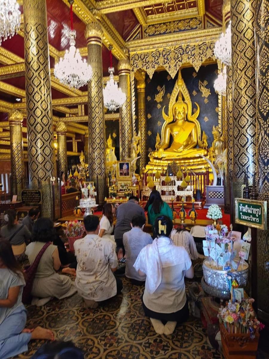 Hostelbed And Retreat Phitsanulok Dış mekan fotoğraf