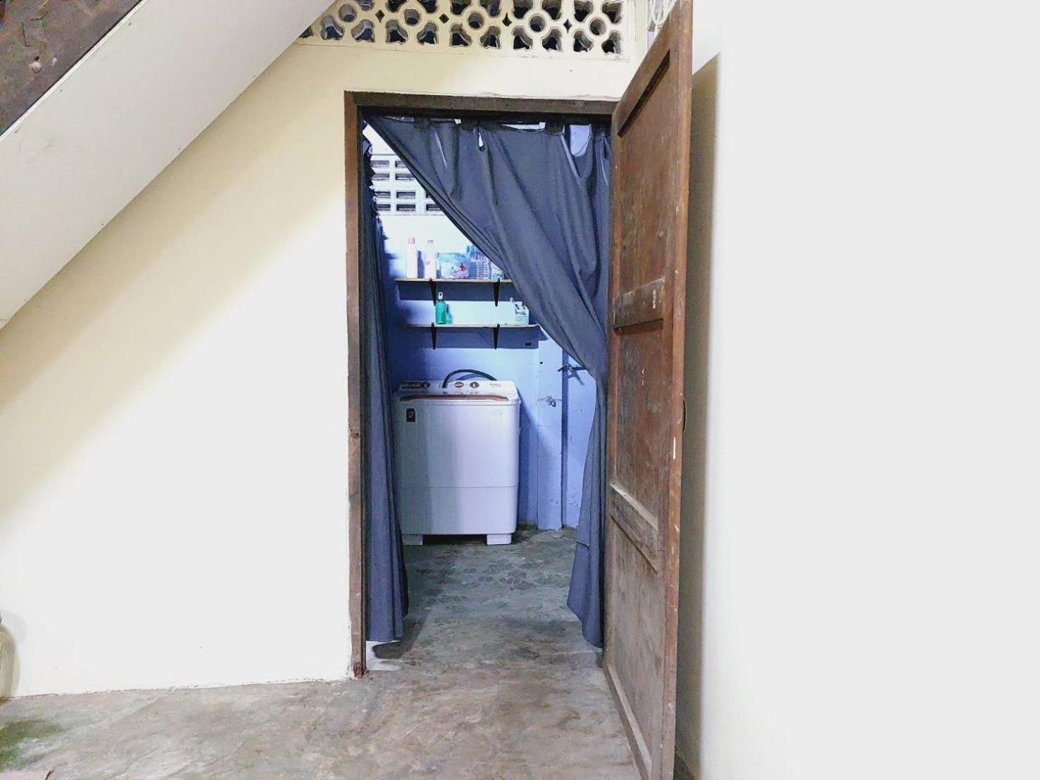Hostelbed And Retreat Phitsanulok Dış mekan fotoğraf