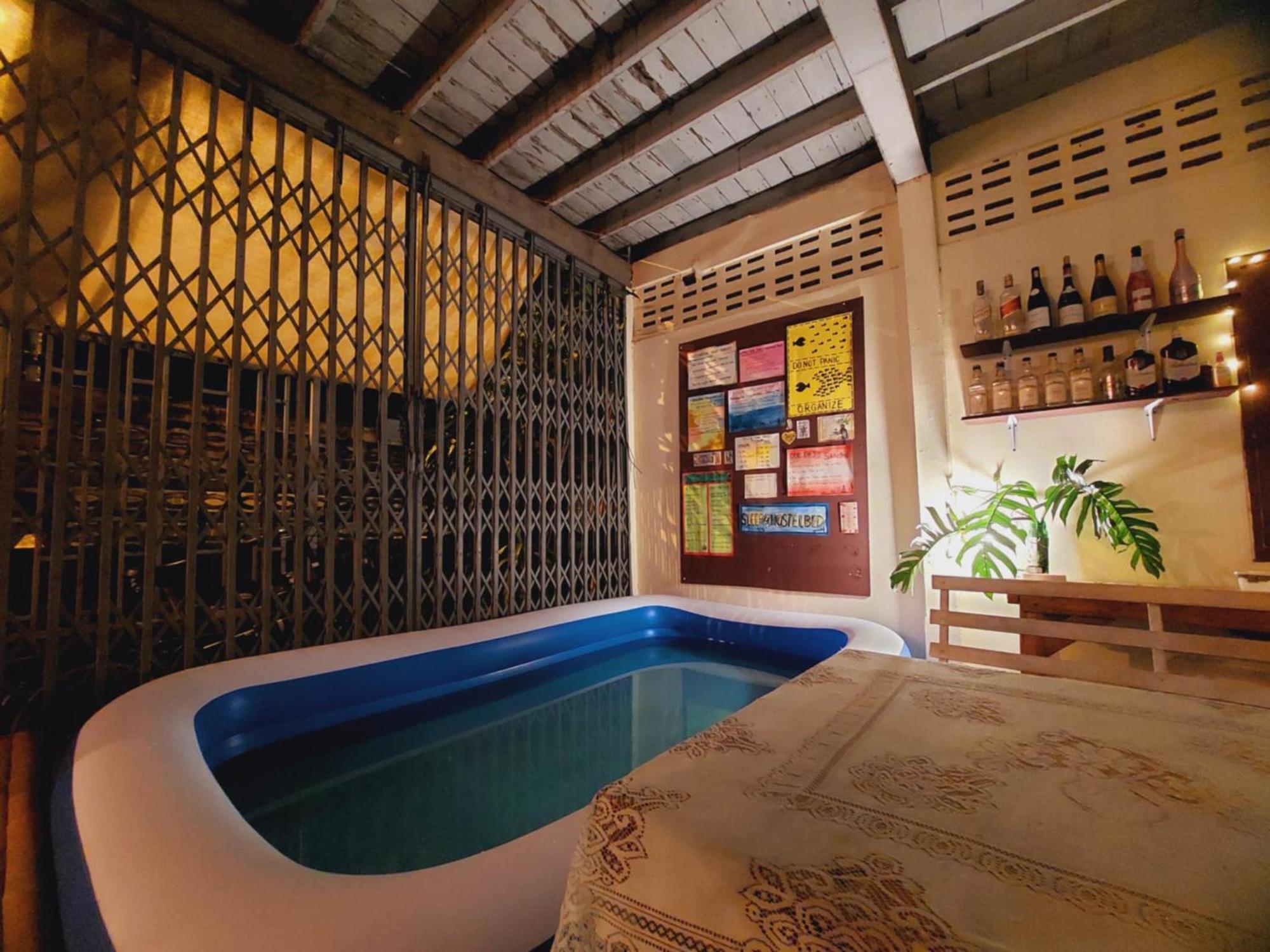 Hostelbed And Retreat Phitsanulok Dış mekan fotoğraf